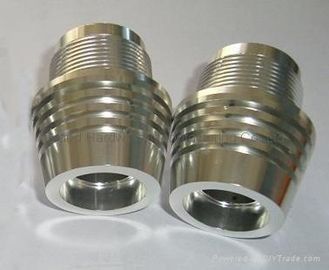 piezas que trabajan a máquina de la precisión