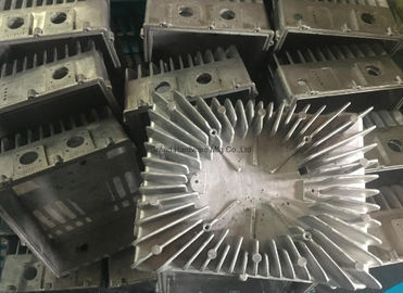 piezas de fundición de aluminio de hilo masculino (femenino), servicio OEM y ODM