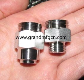 hilo de acero inoxidable OEM de precisión mecanizada y partes de acabado natural
