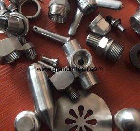 hilo macho OEM,ODM de acero inoxidable de precisión mecanizada y recortada piezas de acabado natural accesorios de conectores SS304