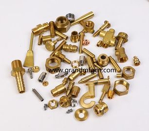 piezas mecanizadas de metal de precisión personalizadas de calidad de latón convertido piezas NPT hilo masculino de uso común