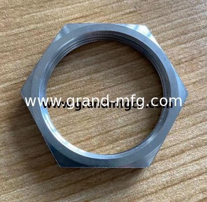 Accesorios de acero inoxidable SUS304 para cerraduras hexagonales con tuercas de precisión giradas SS304